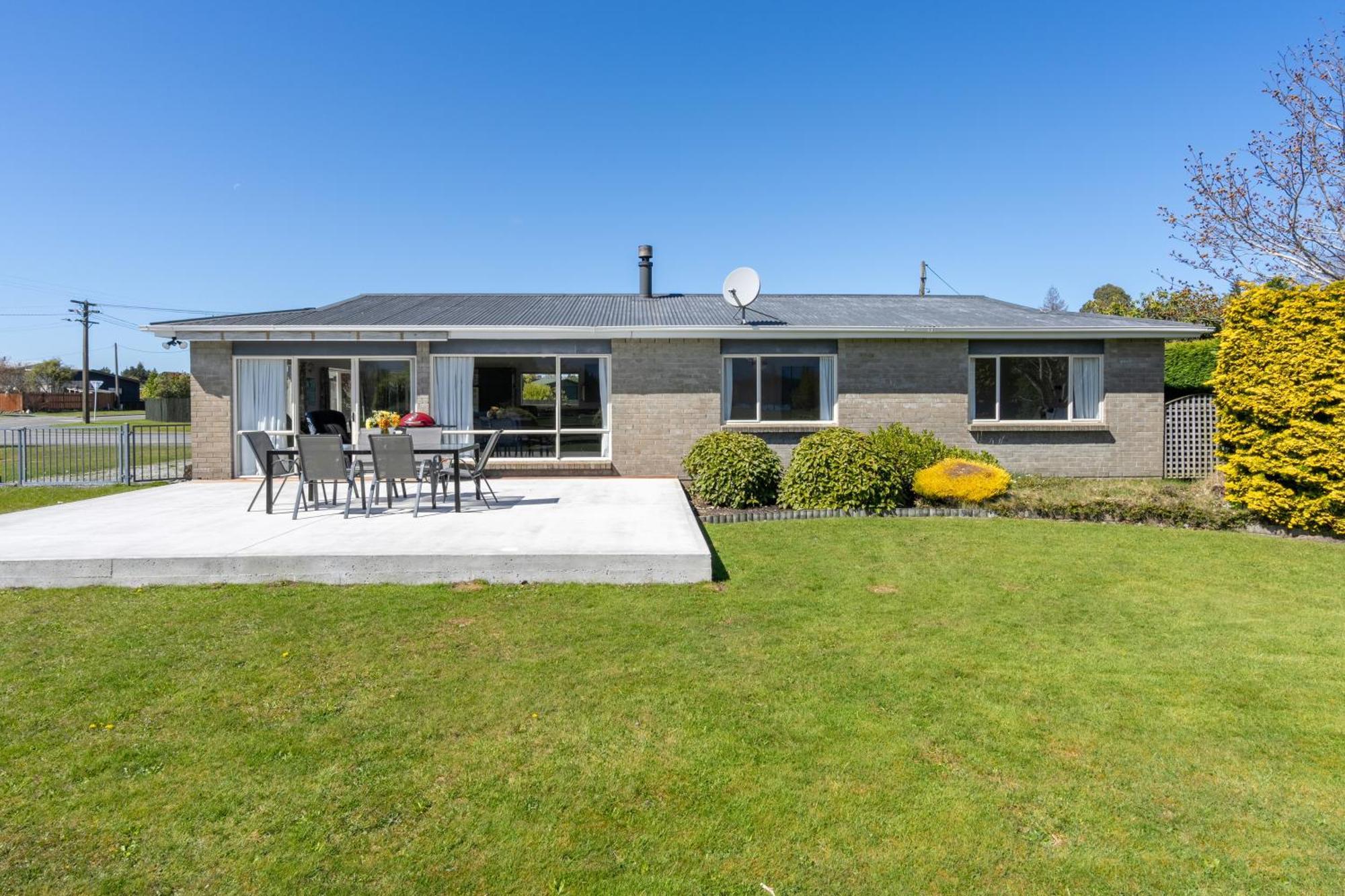 Kepler Retreat - Te Anau Holiday Home ภายนอก รูปภาพ