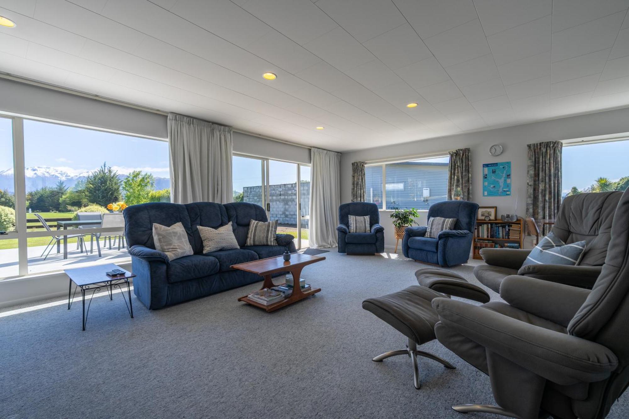 Kepler Retreat - Te Anau Holiday Home ภายนอก รูปภาพ