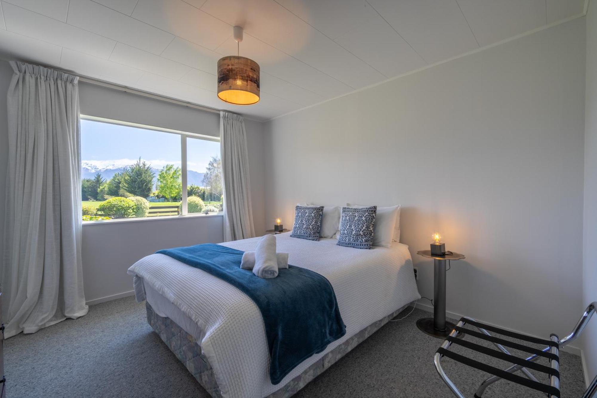 Kepler Retreat - Te Anau Holiday Home ภายนอก รูปภาพ