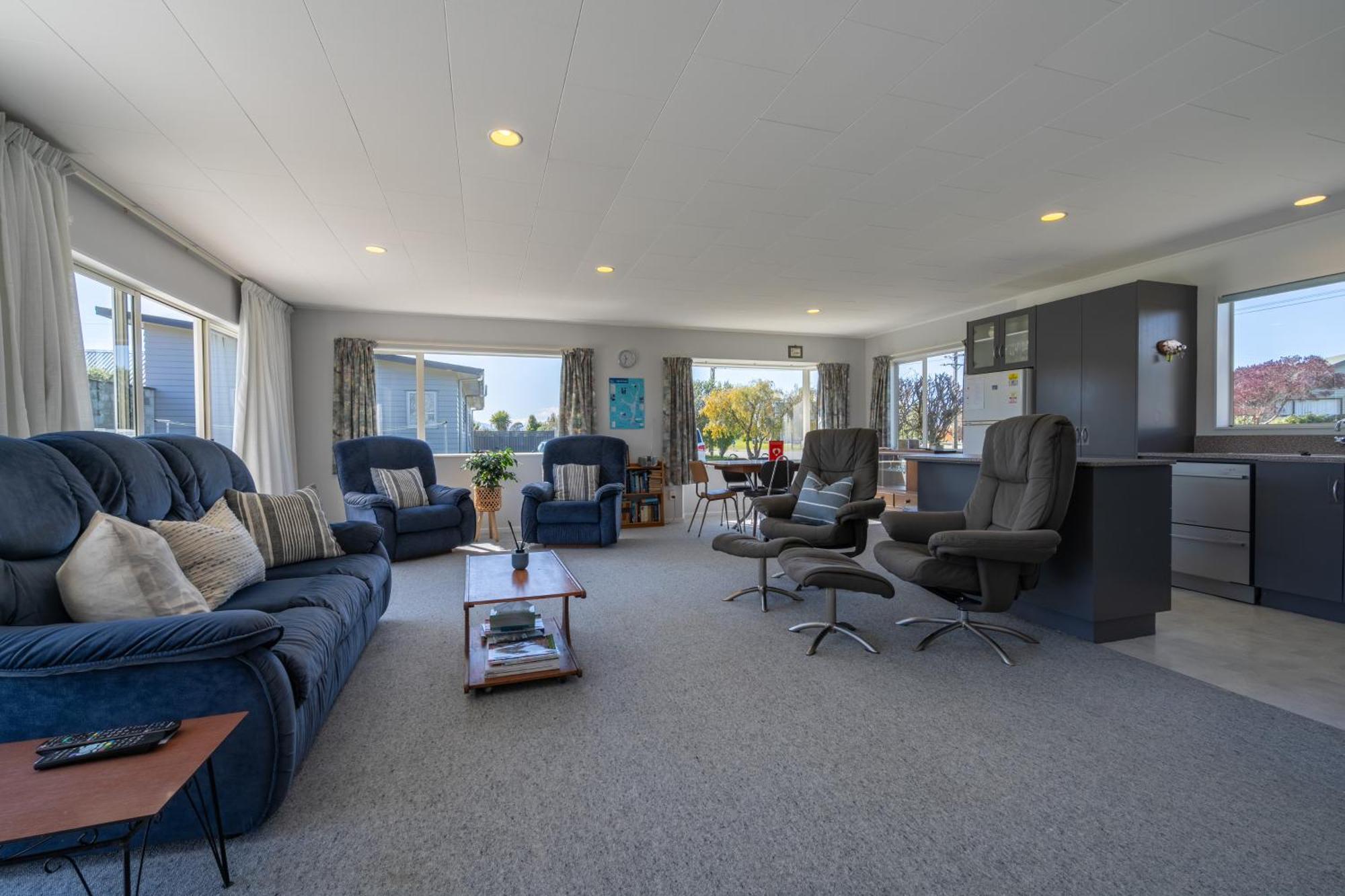 Kepler Retreat - Te Anau Holiday Home ภายนอก รูปภาพ